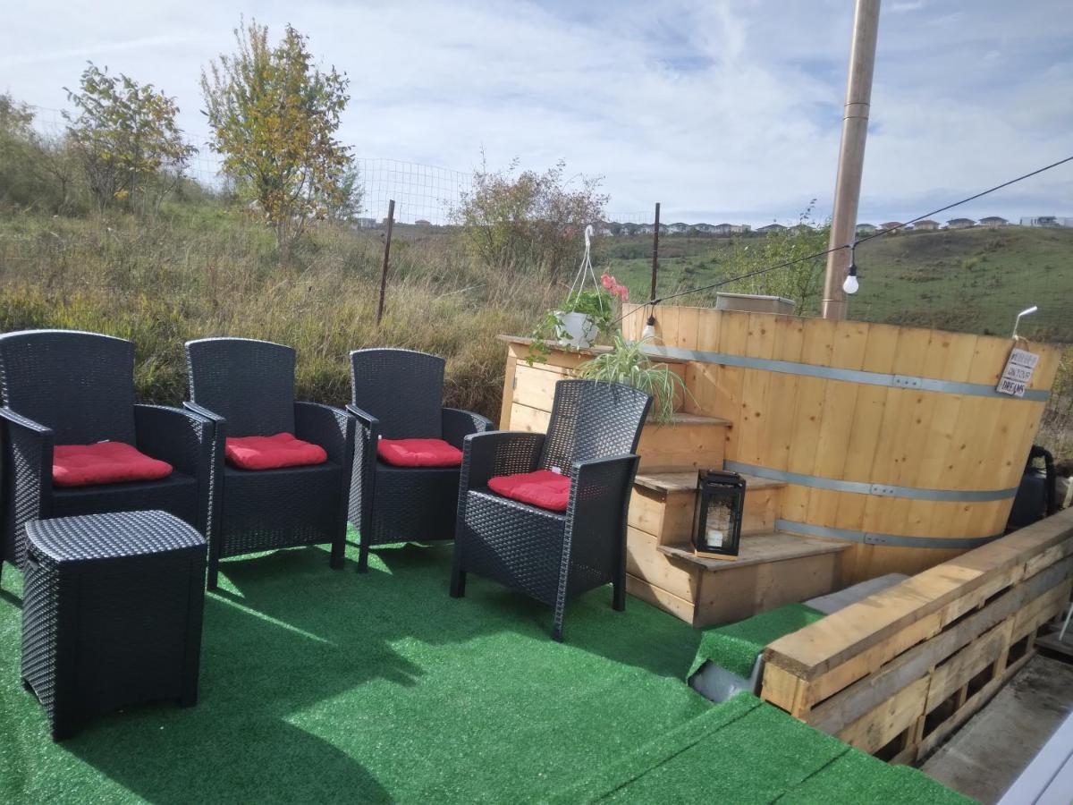 Tiny House Cluj With Jacuzzi Villa Sinnicoara Eksteriør bilde